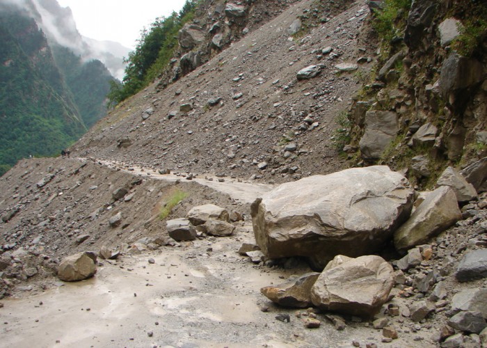 Uttarakhand’s 6 Most Dangerous Roads To Make Your Heart Skip A Beat.